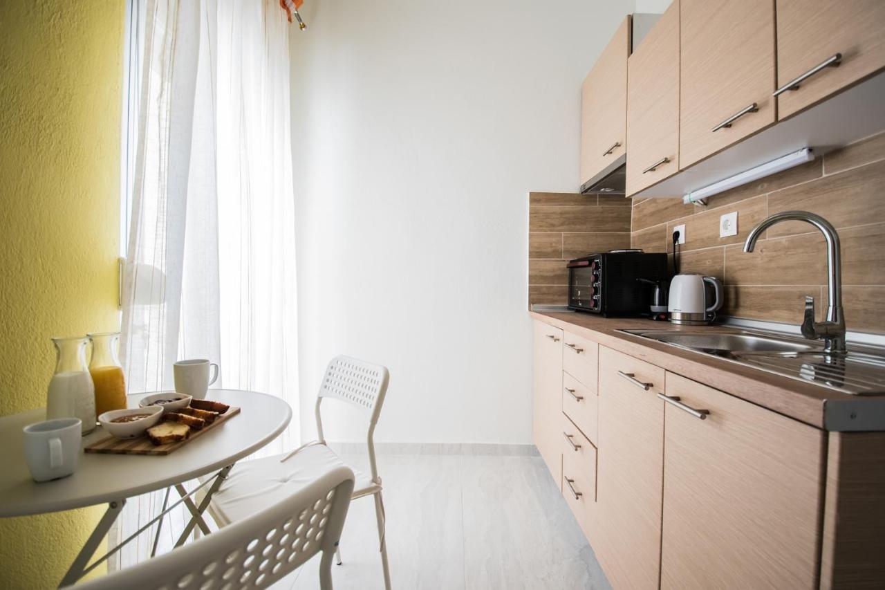 Chelona Apartments Nea Plagia Eksteriør billede