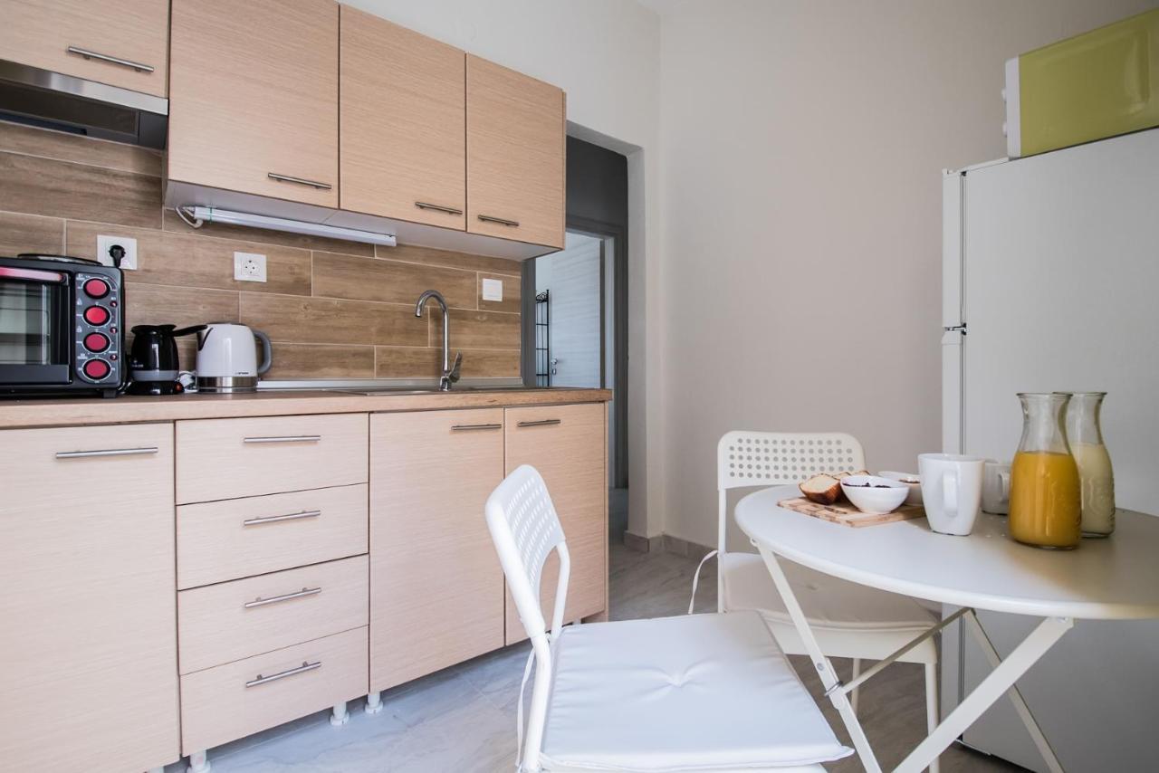 Chelona Apartments Nea Plagia Eksteriør billede
